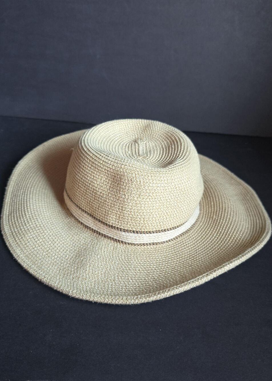 Solar Escape Sun Hat Womens One Size Beige Wide Brim Adjustable Strap Beach
